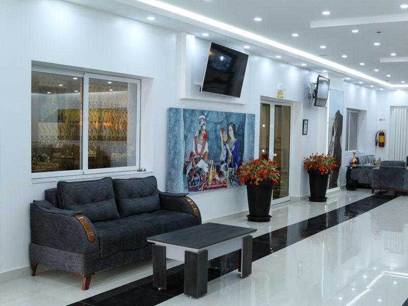 Trajan Hotel Timgad Екстериор снимка