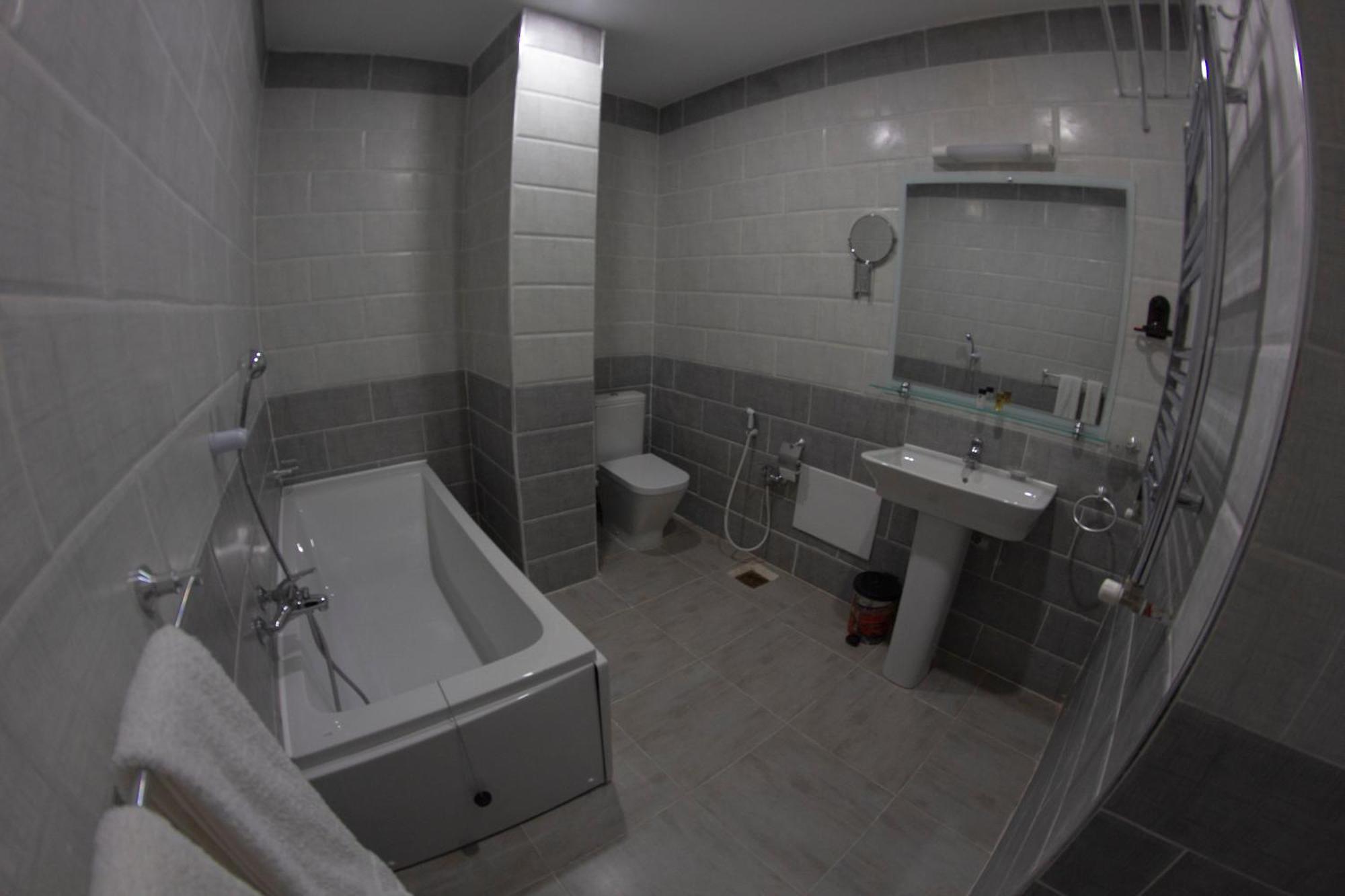 Trajan Hotel Timgad Екстериор снимка